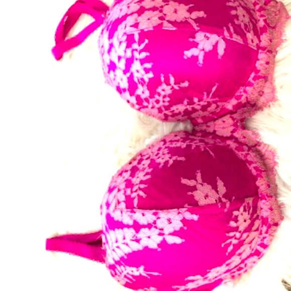 Victoria's Secret Other - Victoria Secret lined Demi Angels bra